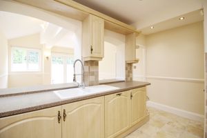 Kitchen- click for photo gallery